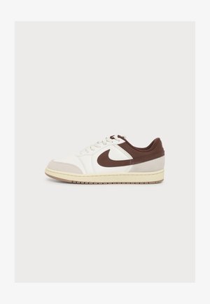 Jordan, AIR JORDAN SKYLINE LOW LE UNISEX, brązowy