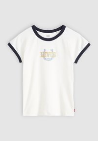 Hvid T-shirt med korte ærmer og marineblå ribkant. Har "LEVI'S" i gul og marineblå broderi samt et smilende logo-design. Blødt bomuldsstof.
