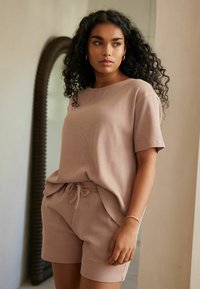 Next REGULAR FIT - Pidžamas - pink