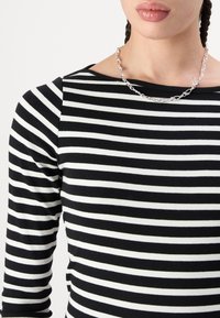 GAP MOD BATEAU - Ilgarankovis viršutinės dalies drabužis - ivory/black