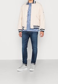 Tommy Jeans Pitkähihainen paita - dark blue