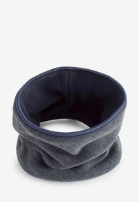 Chauffe-nuque en polaire gris foncé avec une texture lisse, présentant une doublure intérieure bleu marine et un bord élastique sur le haut.