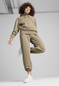 Puma BETTER - Hoodie - oak branch
