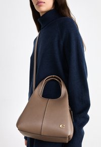 LANA SHOULDER BAG  - Kézitáska - dark stone