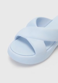 Melissa FREE RISE - Pantoletai su kulnu - blue
