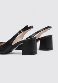 Sandra Fontán RAFFAELE - Classic heels - black
