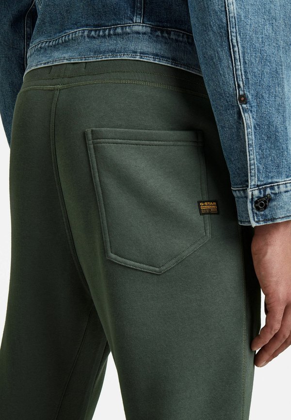 PREMIUM CORE TYPE C - Tracksuit bottoms - graphite2