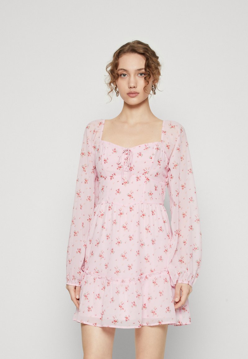 Hollister Co. - Lace-Up Back Dress - Kjole - pink, Forstørre