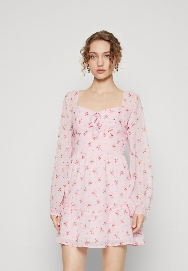 Hollister Co. - LACE UP DRESS - Denné šaty - pink, Zväčšiť