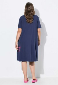 LAURASØN Vestito di maglina - navy blue