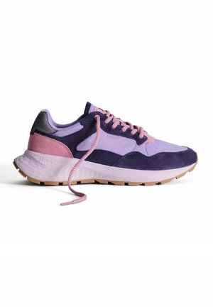 Sneakers - lilac