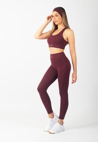 Carlheim Leggings - Byxor - burgundy