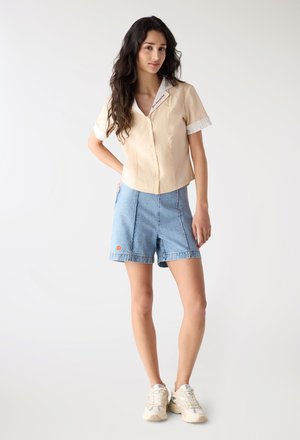 Terranova, CAMICIA MANICHE CON VOLANT - Camicia - beige