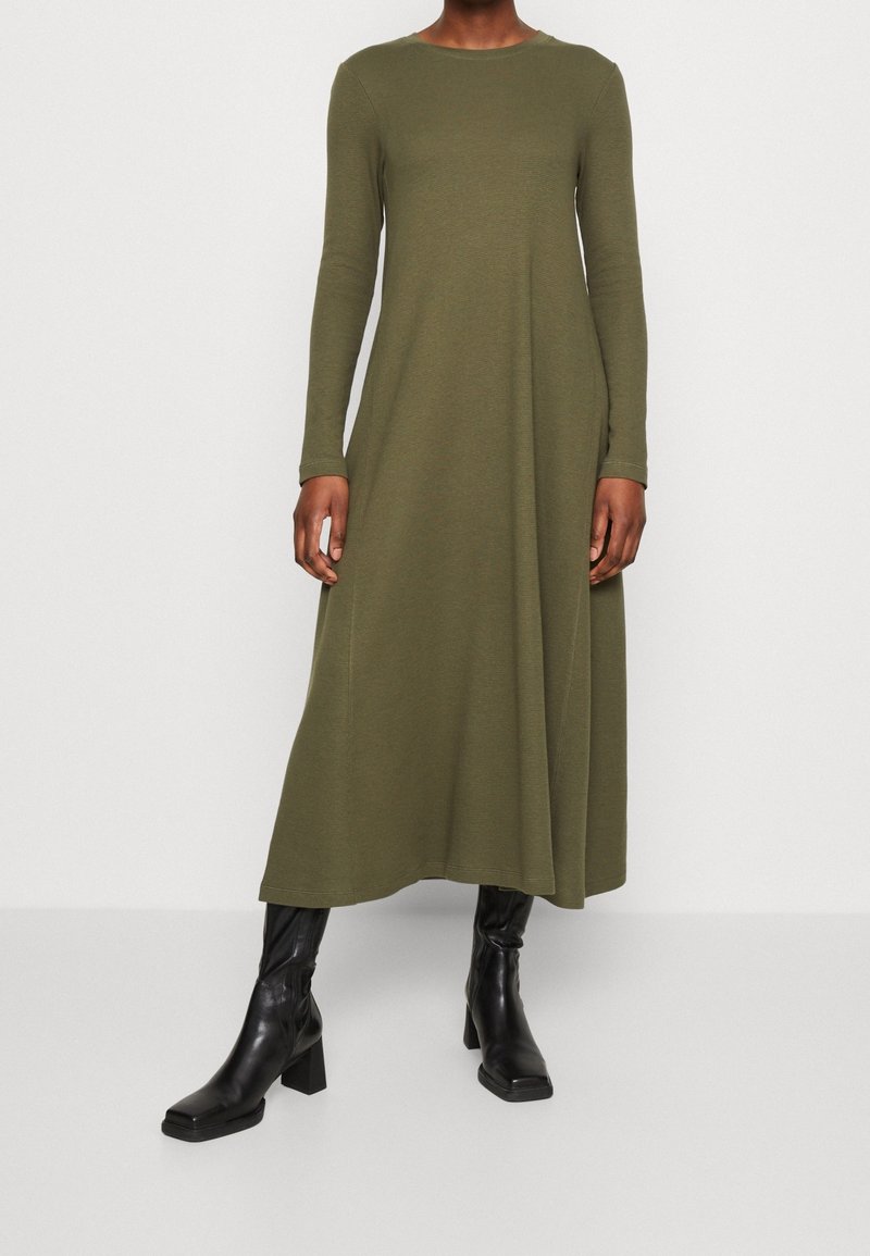 Marc O'Polo Robe en jersey - olive