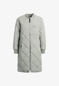 Valitud, cloud green