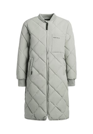 Hellgrauer langer gesteppter Mantel mit diagonalem Steppmuster, vorderem Reißverschluss, gerippten Bündchen, Brusttasche und Seitentaschen.