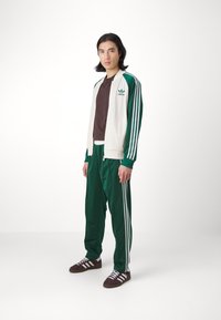 adidas Originals ARCHIVE - Träningsbyxor - collegiate green