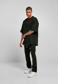 Urban Classics SIDE ZIP  - Treniņtērpa apakšdaļas - black