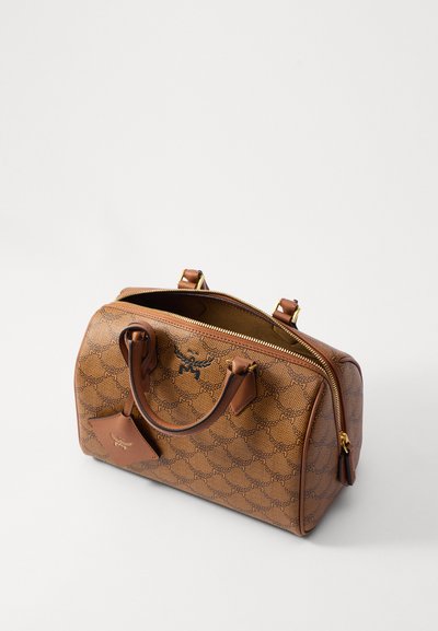 MCM ELLA BOSTON - Käekott - cognac
