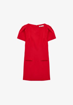 Rotes Kurzarmkleid mit Boot-Ausschnitt, strukturierten Schultern, zwei vorderen Schlitztaschen und Reißverschluss hinten.