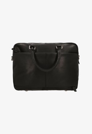 Mustast nahast portfell, millel on ülemised käepidemed, sujuv disain, vertikaalsed õmblused ja tõmblukuga tasku. Hõbedast aksessuaarid.