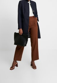 Esprit Abrigo corto - dark blue