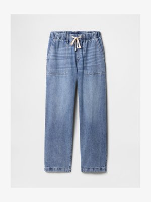 Gai zilas džinsa bikses ar elastīgu vidukli un baltu auklu, ar priekšējiem pakaļiem un taisnām kājām.