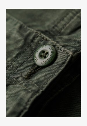 Superdry & Co, CORE, zielony