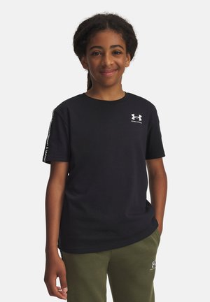 Under Armour SPORTSTYLE TAPED - T-Shirt print - black