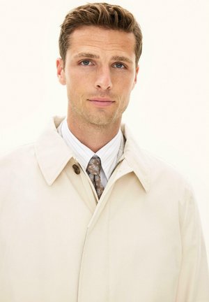 Oscar Jacobson, CAR COAT - Korte frakker - vintage white