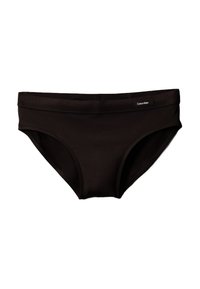 Bañadores negros hechos de una tela suave y elástica, con una cinturilla plana y una pequeña etiqueta con el logotipo en la parte delantera para la marca.