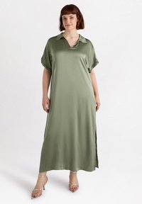 Unselected, verde militare