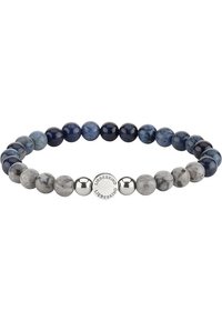 Bracciale in perline con pietre marmorizzate blu navy e grigie, intervallate da perline metalliche argentate e una perla centrale con logo inciso.
