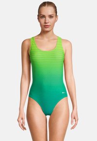 Eén stuk zwempak in een gradient groene kleur, met een textuurdesign met kleine perforaties, een ronde halslijn en minimale dekking aan de achterkant.