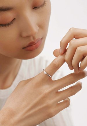Aristocrazy, SOLITARIO CON DIAMANTE - Anillo - silver-coloured