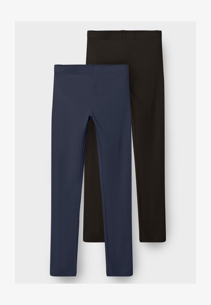 Két pár leggings: az egyik tengerészkék, a másik fekete. Simább, rugalmas anyagból készült, elasztikus derékpánttal. Nincsenek látható minták vagy fém részek.