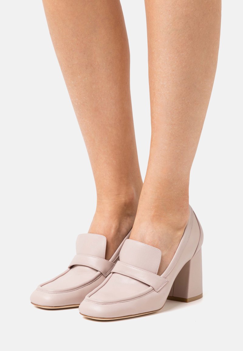 Stuart Weitzman SLEEK LOAFER Classic heels dolce/sand Zalando.co.uk