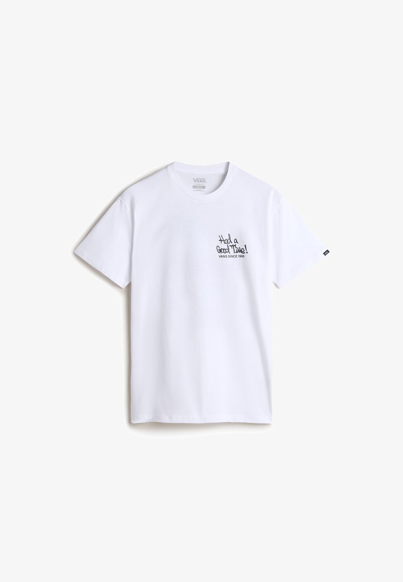 Bílý bavlněný tričko s potiskem na levé straně hrudi, který zní "Měl jsem dobrý čas!" v černém kurzívě a "VANS OD ROKU 1966" v menším písmu.