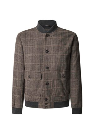 Bruine geruite jas met een kraag, knoopsluiting, twee borstzakken en geribde mouwen. Gelaagd stof met donkere accenten bij de kraag en zoom.