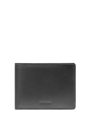 Portefeuille en cuir noir avec un extérieur texturé, une forme rectangulaire élégante et des bords cousus ; arbore un petit logo de marque dans un coin.