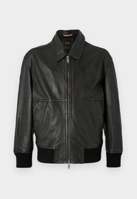 Unselected, dark brown