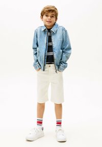 Tommy Hilfiger - Shorts vaqueros - white Imagen en miniatura 1