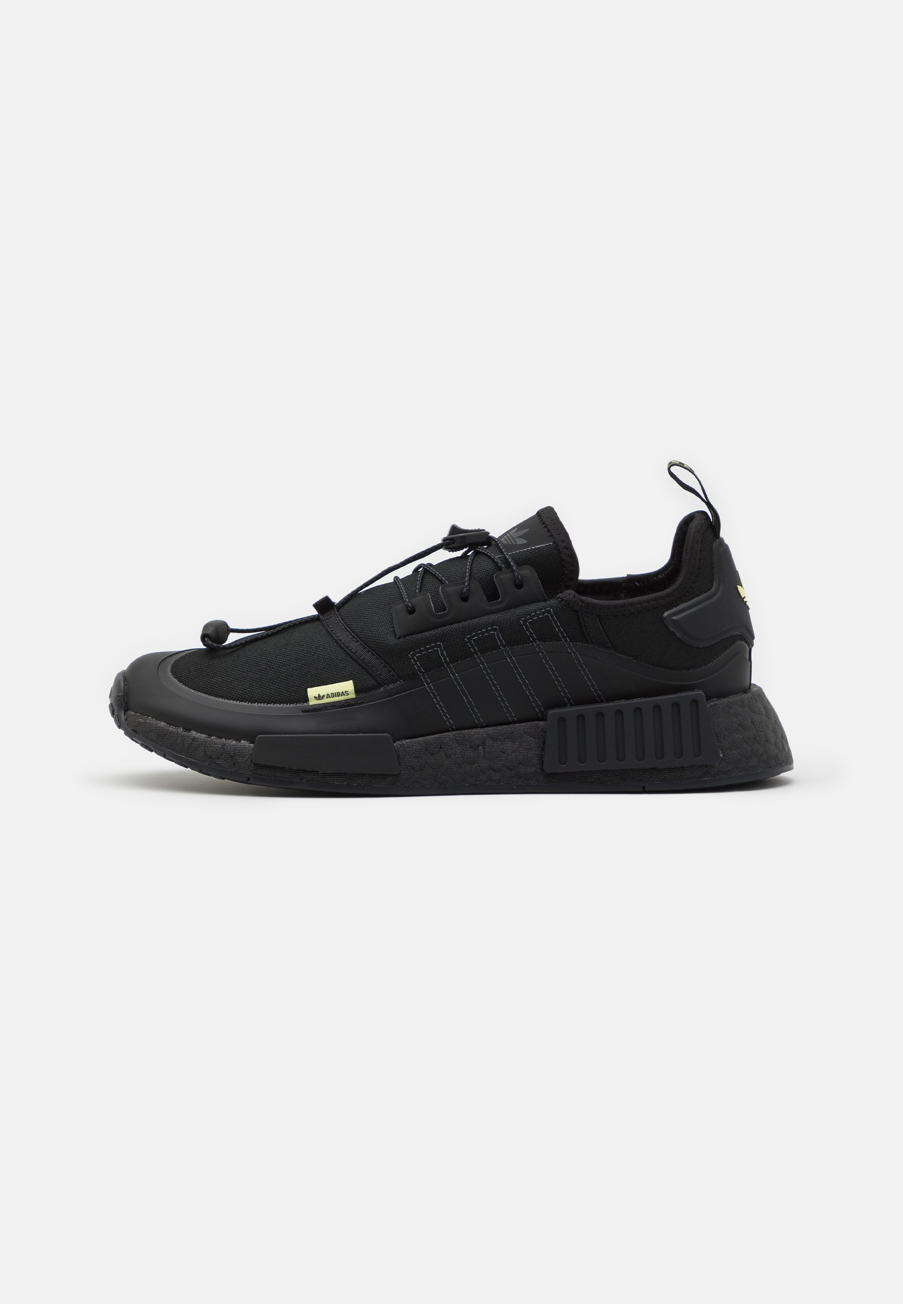 Nmd_r1 shoes core black carbon Clearance