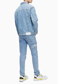 Calvin Klein Jeans Džínová bunda - light blue