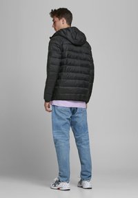 Jack & Jones Chaqueta de entretiempo - black