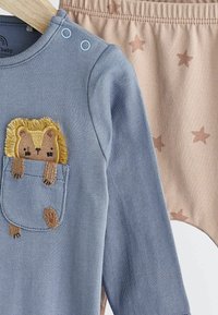 Next 2 PIECE SET - Leggingek - Nadrágok - blue lion pocket