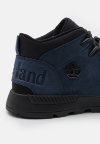 Timberland SPRINT TREKKER - Botins de atacadores - navy