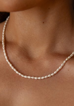 Mockberg, PEARL NECKLACE - Necklace - gold-coloured