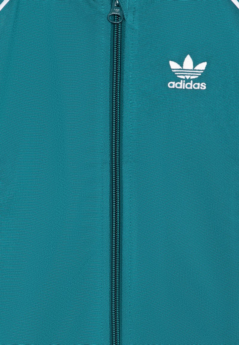 adidas gazelle silver green womens adidas Superstar ADV Shoes Green 8 main image 1
