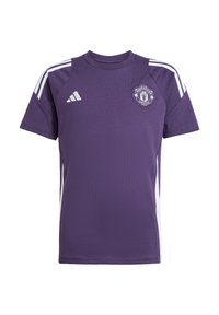 Lila Sportshirt mit kurzen Ärmeln, weißen Seitenstreifen und einem Aufnäher mit "Manchester United" auf der Brust. Hergestellt aus atmungsaktivem Material.